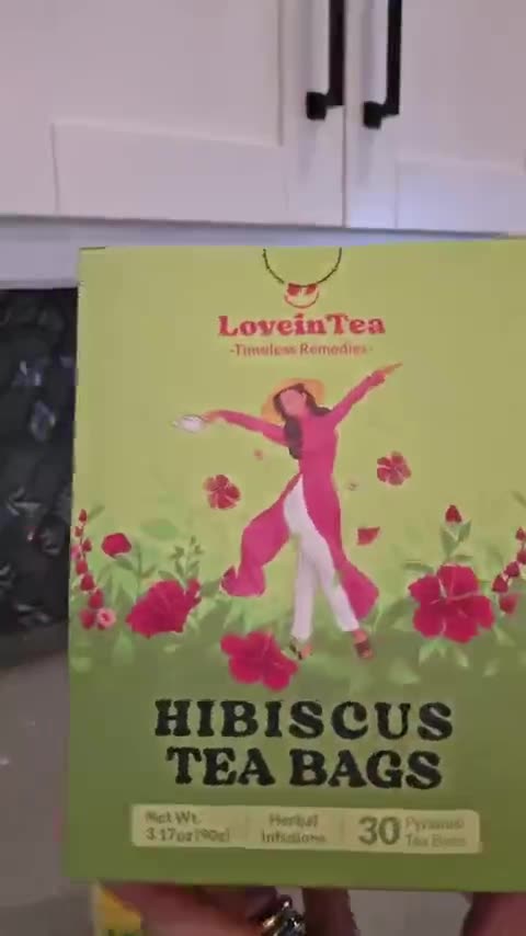 First impressions of the Hibiscus box