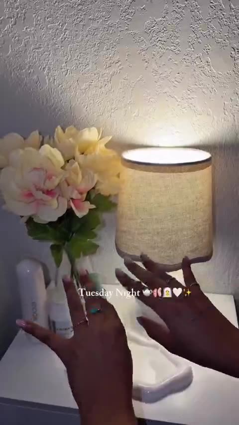 Tuesday night self-care with Hibiscus