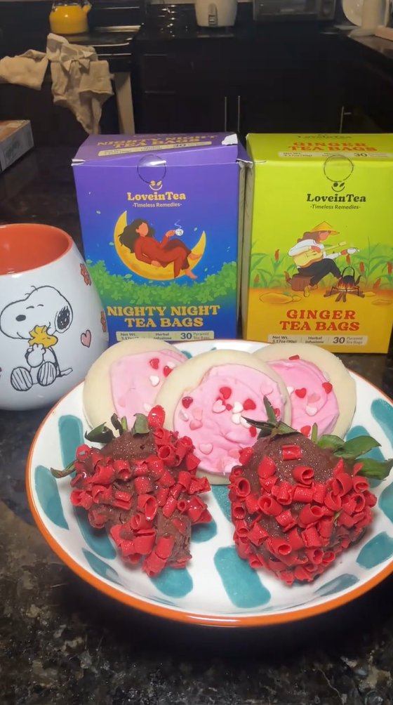Late-night snack plate with Cozy Moon and Ginger boxes